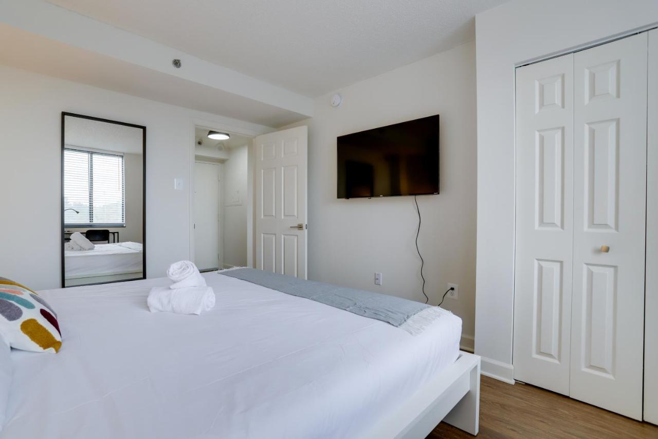 Modern & Charming Apt With Rooftop @Pentagon City Arlington Exterior foto